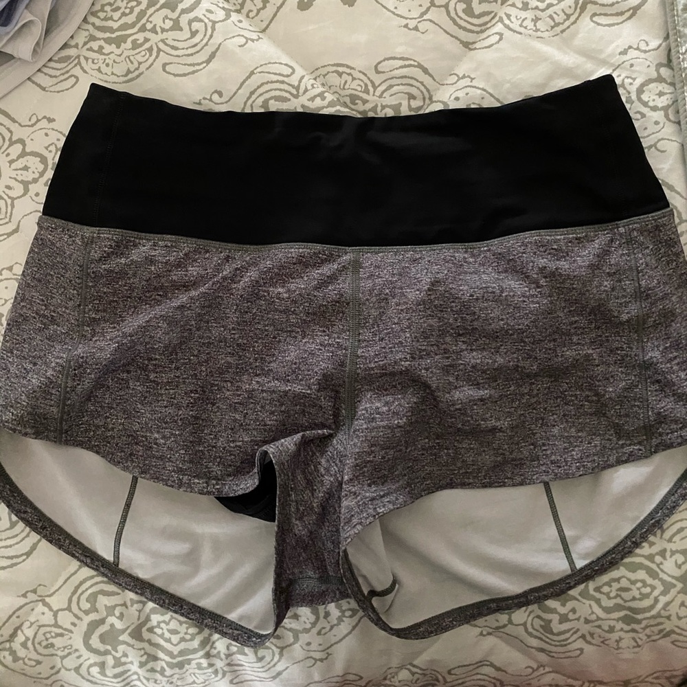Lululemon Speed Up Short. 2.5